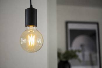 Ampoule qui clignote : les causes et solutions pour y remédier