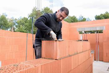 Brique monomur : avantages, inconvénients et prix