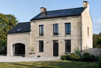 Comment concilier charme de l'ancien et performance énergétique en rénovation ?