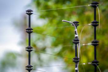 Retrouvez le budget nécessaire pour l'achat et l'installation d'une clôture électrique à usage domestique ou professionnel.